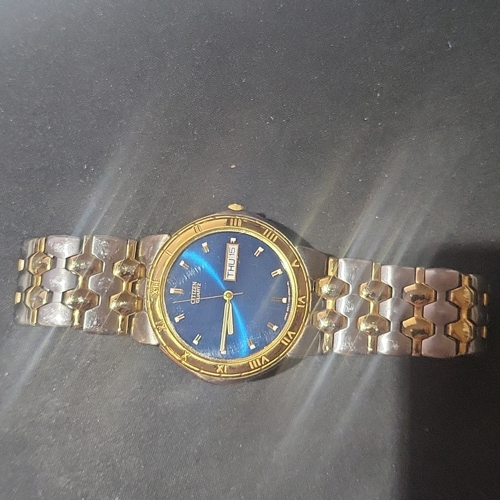 Citizen Watch - Picture 5 of 5
